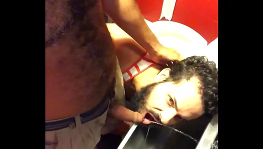 Golden Glory: Gay Dude Takes a Steamy Pisshower in the Stall – XXXThrill