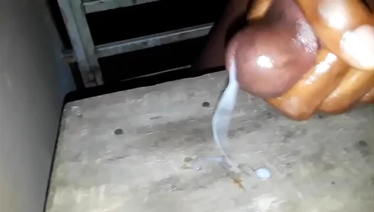 Hot Outdoor Quickie: Massive Black Cock Explosion Under the Stars – 18+