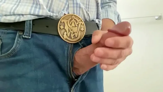 Massive Hard-on Thrills: Jacking Off Using a Sexy New Belt Buckle – Hot Solo Action