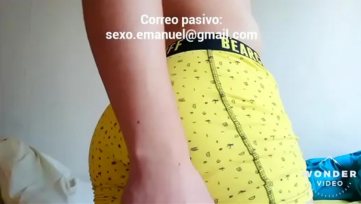 Showing Off That Juicy Latina Booty in Hot Gay Action – SteamyAmateurs 18+