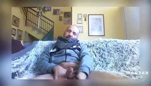 Amateur Gay Guys Hot Solo Ride Ends in Epic Cum Shot – Full Video Link Inside