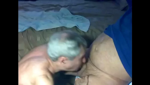 Tommy1 Goes Deep Throat on a Horny Hairy Daddy – Expert Blowjob Action 18+