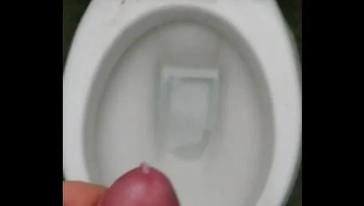 Steamy Public Restroom Blowjob Turns Hot in Montevideo — Uruguayan Gay XXX