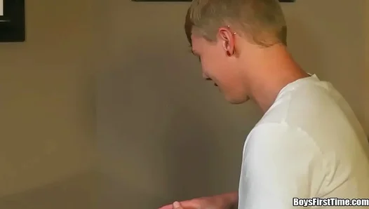 Muscle Bear Devours Thick Cock in Steamy Gay Reality Session – RealityDudes
