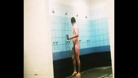 Exposed Proud: Aussie Gay Amateurs Flaunt Their Bodies in Public – Hot Comp