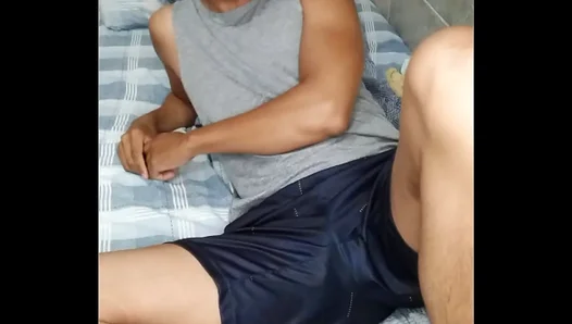 Spicy Solo Ride: Hot Brunette Teases Live on Cam – GayTeenX 18+