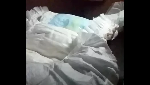 Slow-Mo cumshot glory — intense solo handjob reaches explosive climax