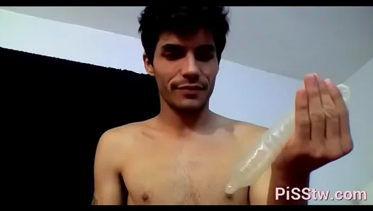 Hardcore Twink Jerks Off Streams Golden Showers Pleasure – HotSoloGay 18+