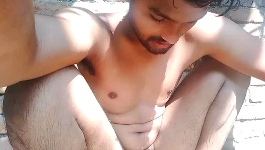 Indian Guys Wild Forest Escape: Steamy Outdoor Solo Scene Caught on Cam – 18+