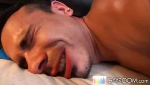 Oh ! Whats This?! Mind-Blowing Gay Porno Moment! – ExtremeLust 18+