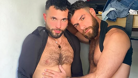 Rodrigo El Santo Takes Control: Steamy Anal Ride with Sexy Jock Eric Deen – 18+