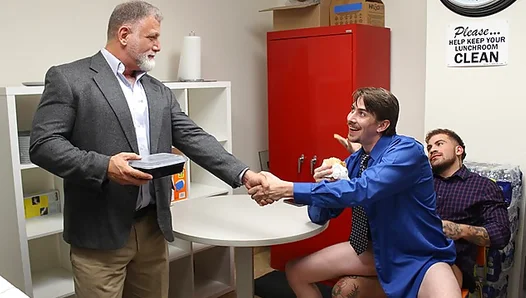 Hot Office Crush: New Guy Teases Jack Hunter, Keith Foxxx Rick Kelson – Sexy Gay Tryst