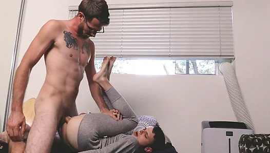 Stepdad Alex Craves Teen Cock: Unexpected Blowjob Turns Hot – 18+
