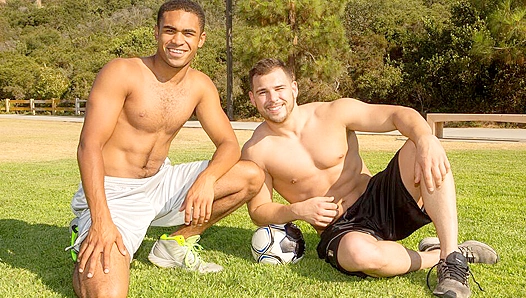 Kellin Philip Go Wild — Steamy Bareback Ride SeanCodyX