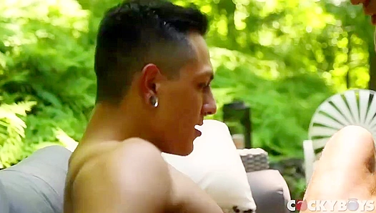 Mateo Clark Go Wild—Steamy Outdoor Sex Under the Sun – CockyBoys 18+