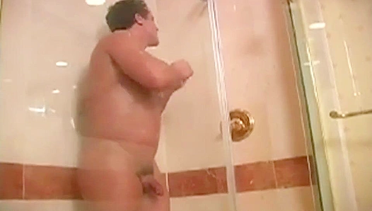 Raymes Wet Solo Session: Soapy Stamina Heat – Mature Gay Men 30+