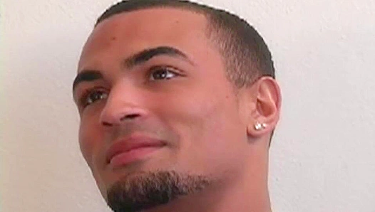 Apollos Ripped Body Steals the Show in Hot Circle Jerk – Pure Gay Pleasure