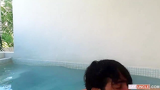 Cancun Nights: Kinky Latin Lovers Go Wild in the Pool – Steamy Gay Fun
