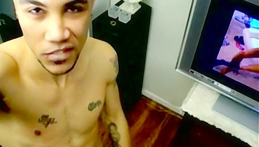 Emanuels Ripped Tattooed Body On Full Display – Pure Masculine Heat