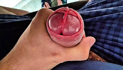 Precum Dripping Edge Play: Rare Cockhead Slit Tease – GayXXX 18+