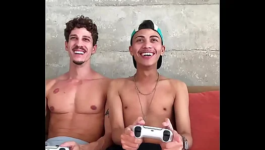Young Submissive Guy Takes On a Massive 25cm Dick – Lost In Pleasure – GayXXX 18+