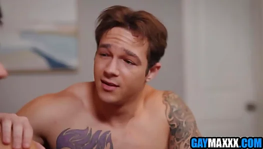 Big Dick Buddies Collide: Steamy Gay Sex Action – HotNakedGuys 18+