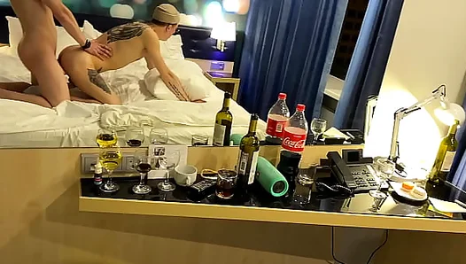 First Time Rough Anal: Hipster Takes Big Dick Like a Pro – GayPorns 18+