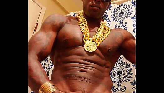 Hallelujah! Big Black Hairy Dick Worshipped On His Birthday – Steamy Gay Scene