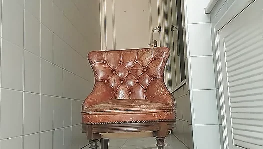 Big-Dicked Guy Moves Armchair to Bathroom for Steamy Solo Session – 18+
