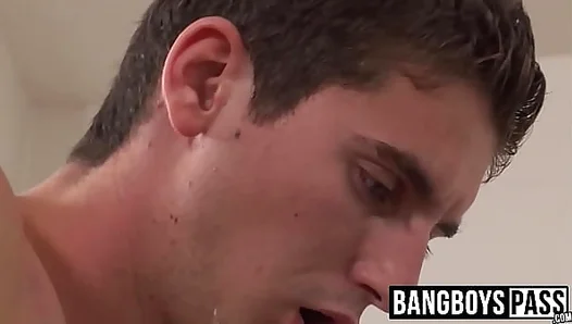 Blonde Tops Bareback Fuck Then Facials His Lover – Steamy Gay Scene 18+