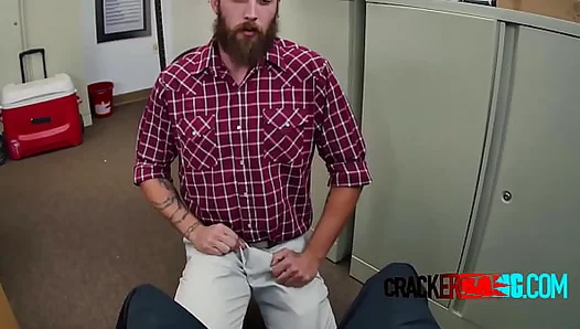 Bearded Hipster Hunk Devours Thick Black Cock – Queer Blowjob Fantasy