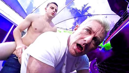 Stepson Takes Charge: Horny Young Stud Rides Stepdad Hard – Gay Porn