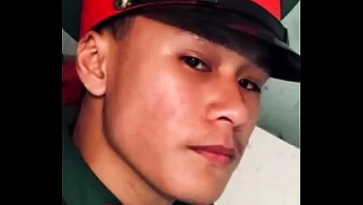 Vietnamese Soldier Ngoc Minh Shares Steamy First-Time Encounter – GayStar Castings