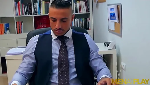 Klein Kerr Takes It Hard from Suited CEO James Castle – MenAtPlay