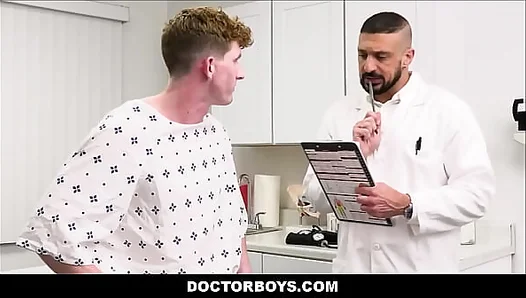 Straight Virgin Twinks First Time with Two Hung Doctors – Max Lorde, Jesse Zeppelin, Marco