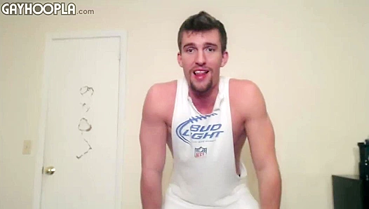 Cody Wolfes Raw Solo: Rugged Cowboy Jerks Off Hard – GayHoopla 18+