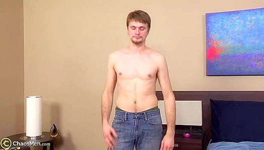 Bearded Beauty Juggles His Thick Rod – Raw Solo Pleasure – AmateurBliss