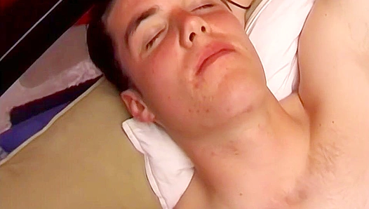 Toy Play Steamy Chemistry Among Amateurs – BeddableBoys 18+