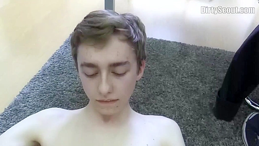 Nervous Geek Takes It Deep in Raw POV Debut — DirtyScout 18+