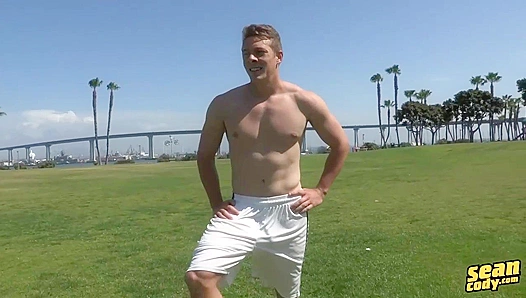 Ripped Soccer Stud Jerks His Thick Hardcock – Sean Cody Exclusives