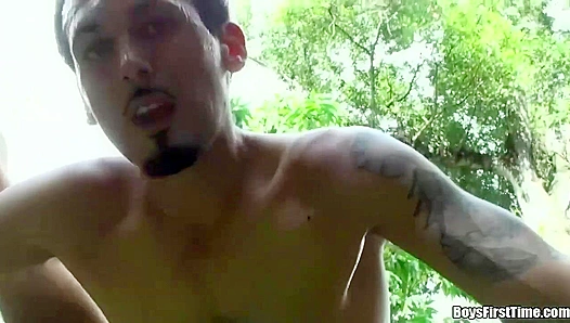 Amateur Reality Dudes Go Wild With Steamy Outdoor Hookup – RealityDudes