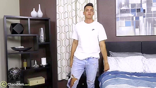 Gregor Blows Up the Sheets With His Thick, Exotic Cream — ChaosMen