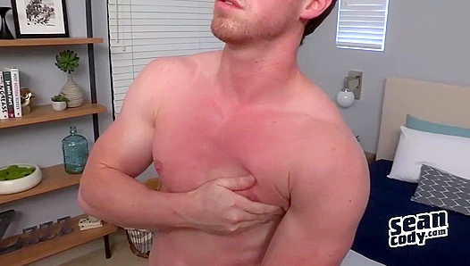 Elliots Steamy Solo Workout Ends in Hot Cum Play – SeanCody