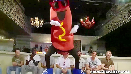Saucy Stripper Takes On the Crowd — Deep Throat Action More – 18+