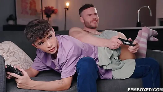 Cute Gamer Femboy Sam Gets Face-Fucked Hard in Steamy 69 Action – NaughtyZone 18+