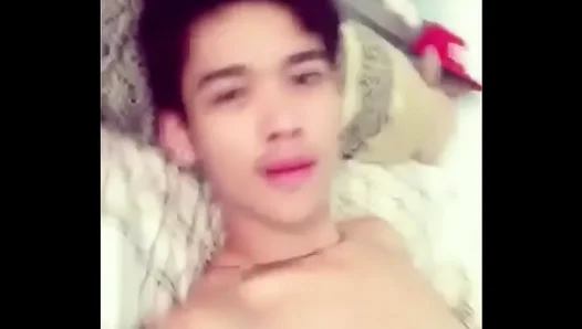 Steamy Asian Hookup Ignites Hot Bedroom Action – Fresh Meat 18+