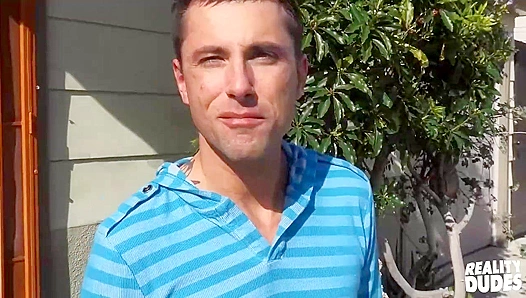 Daddy Wolfies First Time: Straight Guy Tastes Gay Anal Pleasure – 18+
