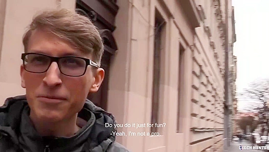 Curious Nerdy Twink Takes Raw Czech Dick Adventure – XXX Gay