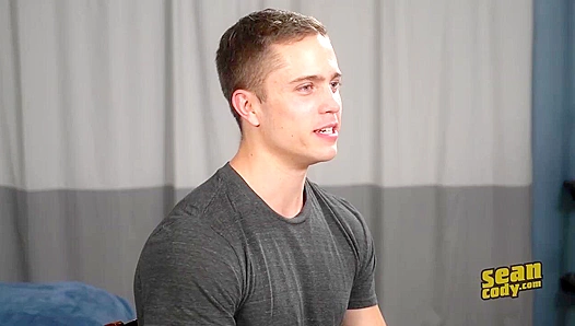 Avery Blows His Load Across Chiseled Abs — Cum Splashes Hard SeanCody