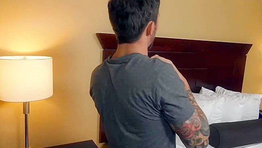 Landon Inked Eager: Swallows Paul Wagners Thick Load – Str8 Chaser POV